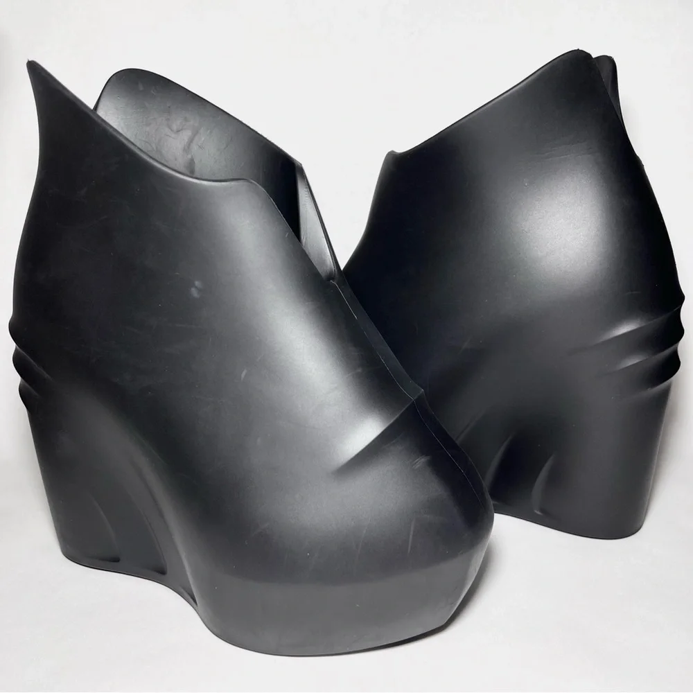 Givenchy Monumental Mallow Wedge Platform Boots in Black